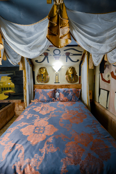 Anthony & Cleopatra Photo 21