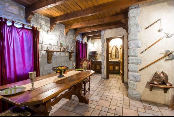 The Castle Garden Photo 6