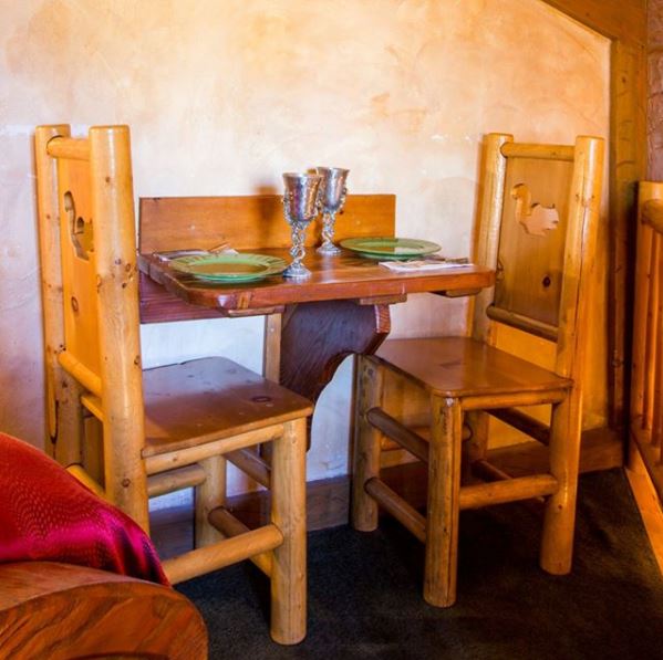 Woodland Tree House Photo 5