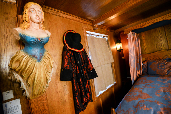 Captain's Quarters Photo 12