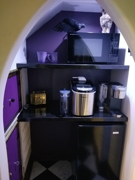 The Haunted Manor Photo 3