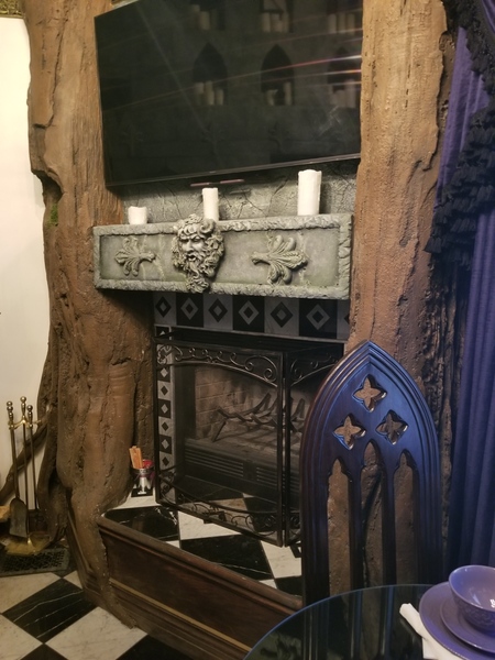 The Haunted Manor Photo 6